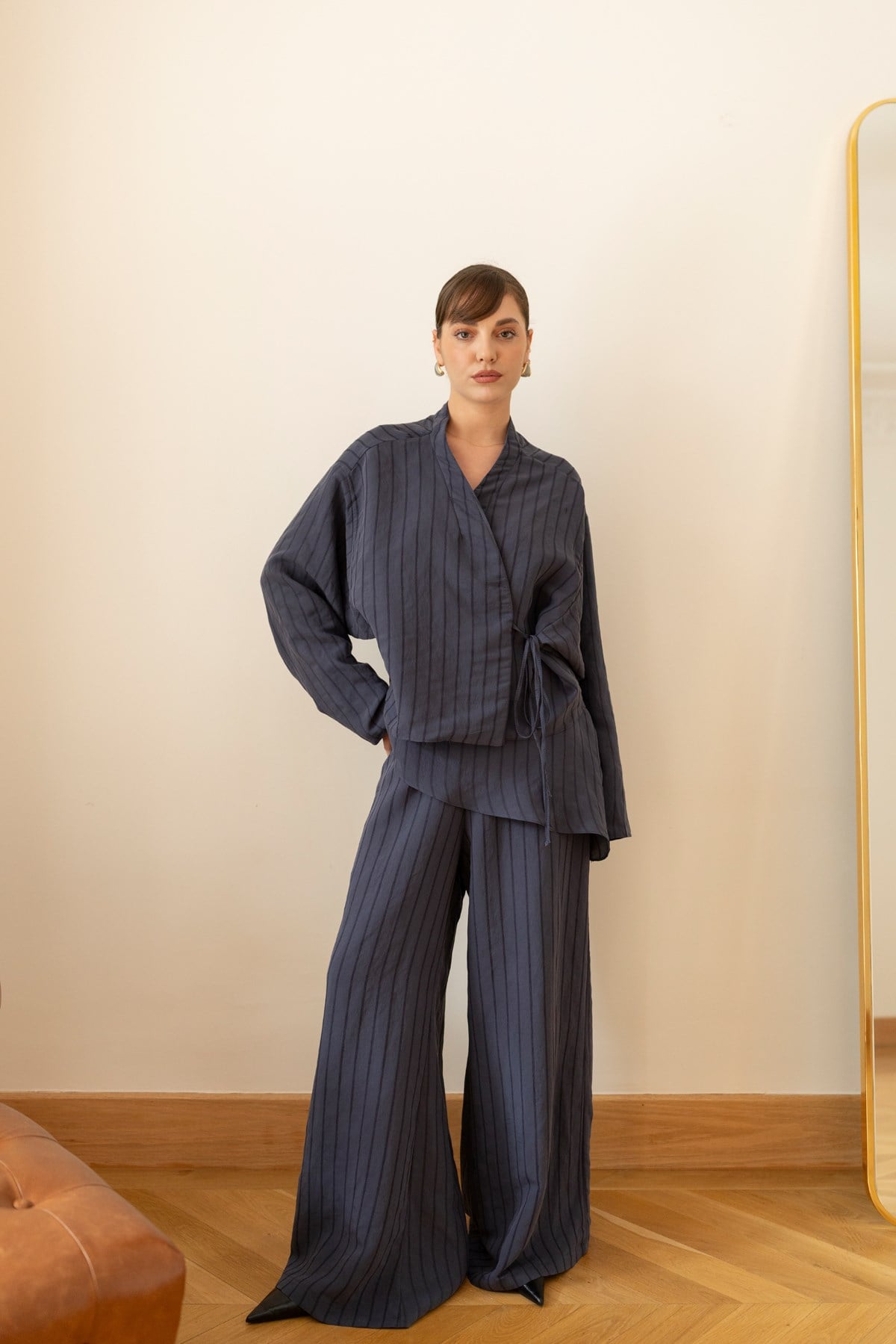 İndigo Önden Bağlama Detaylı Kimono Pantolon Çizgili  Takım