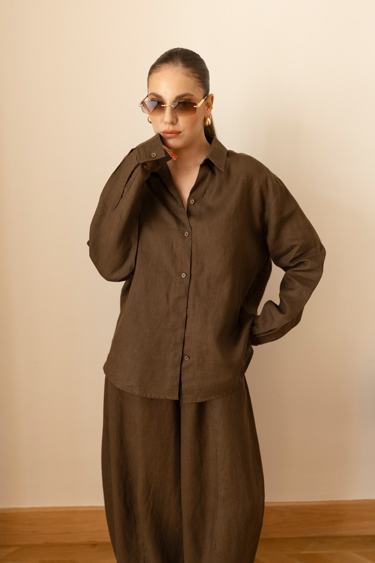 Kahve Oversize Oval Kesim Keten Gömlek