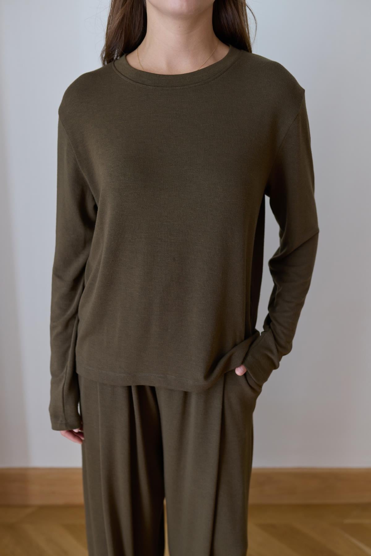 Kahve Uzun Kol Mevsimlik  Basic Sweat