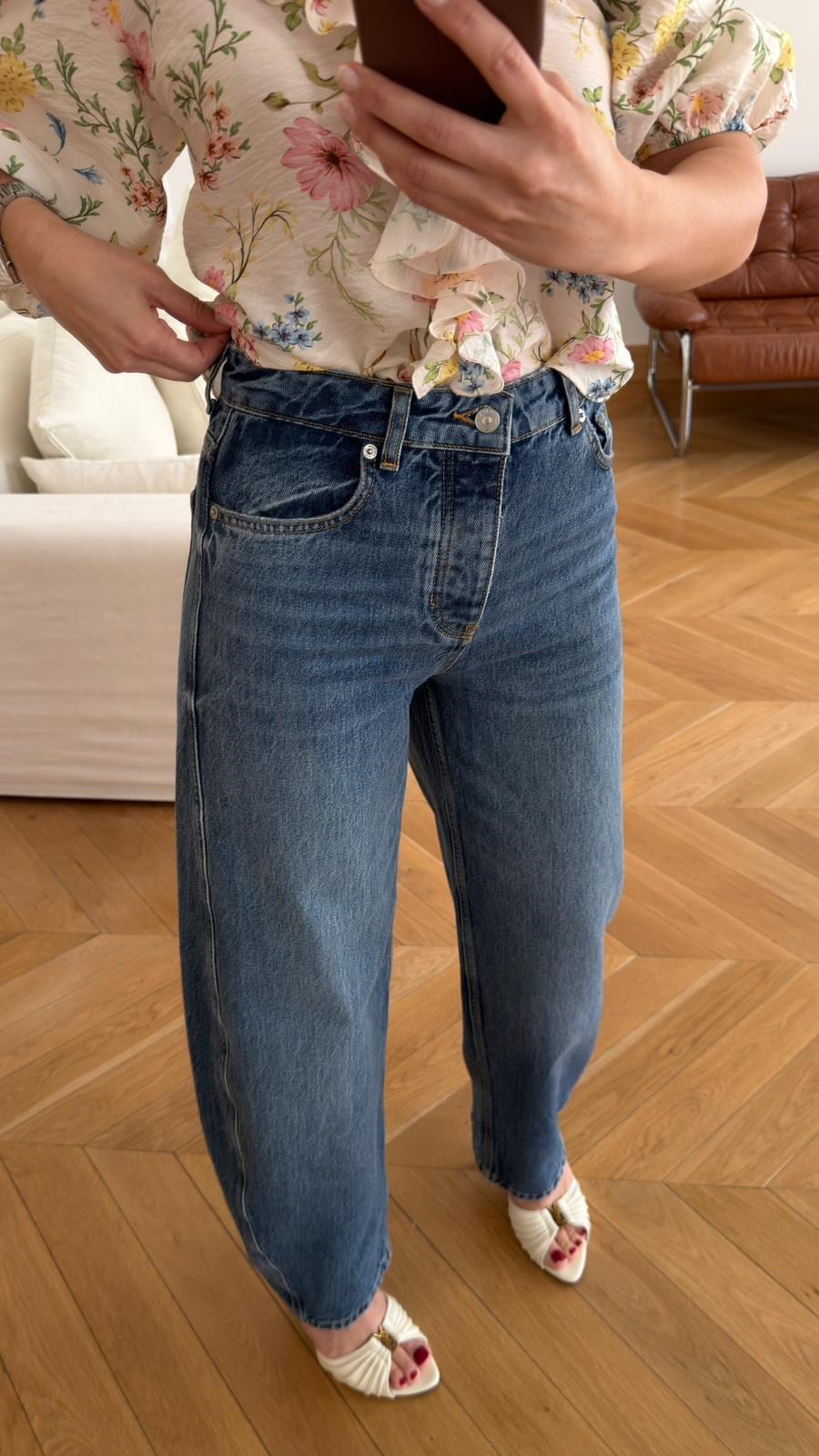 Klasik Jean Rengi Yüksek Bel Taşlamalı Slouchy Jean Pantolon