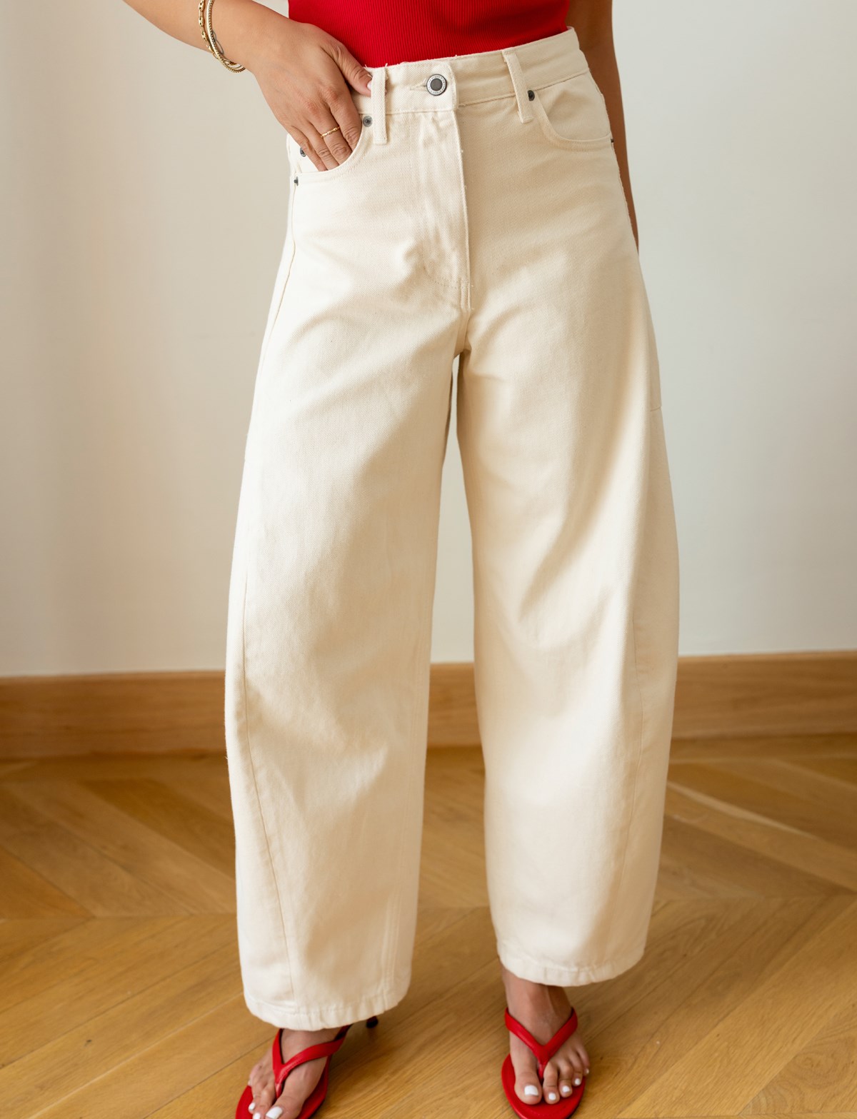 Krem Taşlamalı Slouchy Jean Pantolon