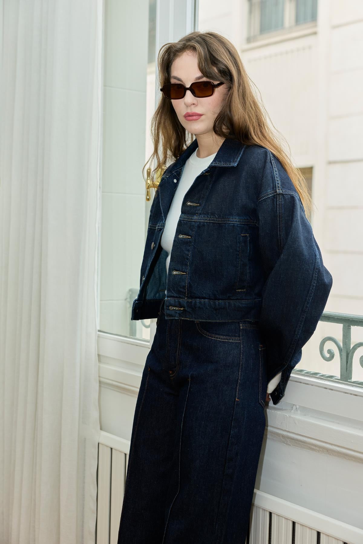 Lacivert Arkadan Pens Detaylı Balon Kol Crop Denim Ceket