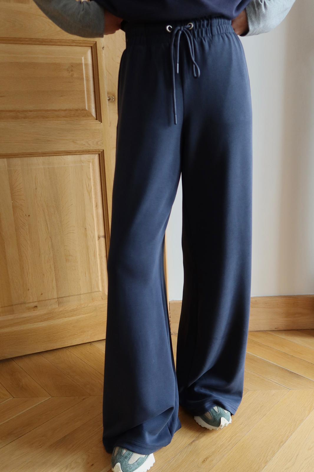Lacivert Beli Lastikli Bol Paça Eşofman Pantolon
