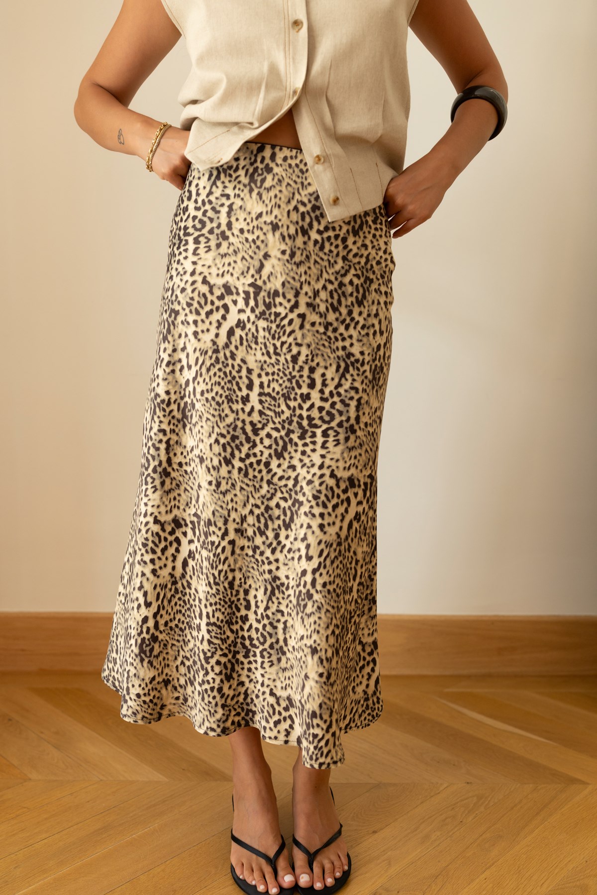 Leopar Beli Lastikli Leopar Desenli Saten Etek