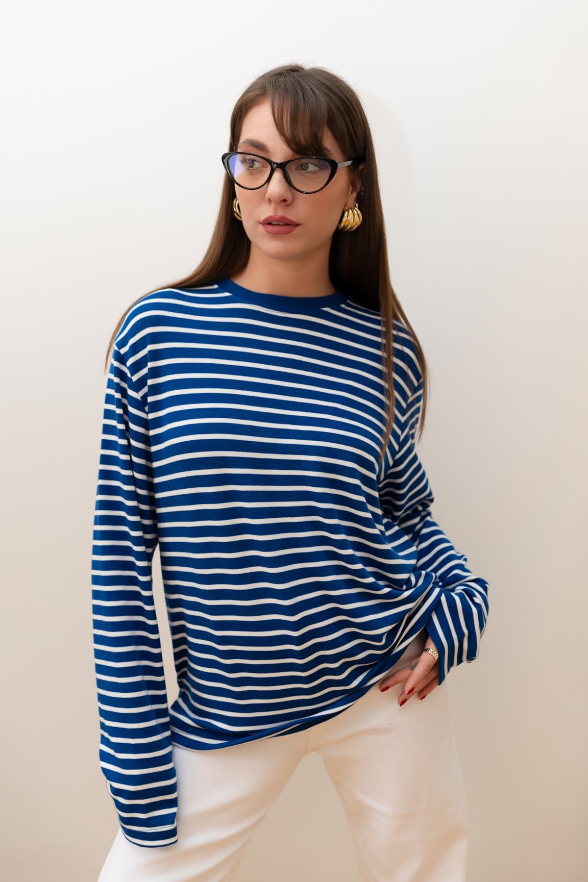 Mavi-Beyaz Biisiklet Yaka Çizgili Likralı Uzun Kollu T-Shirt