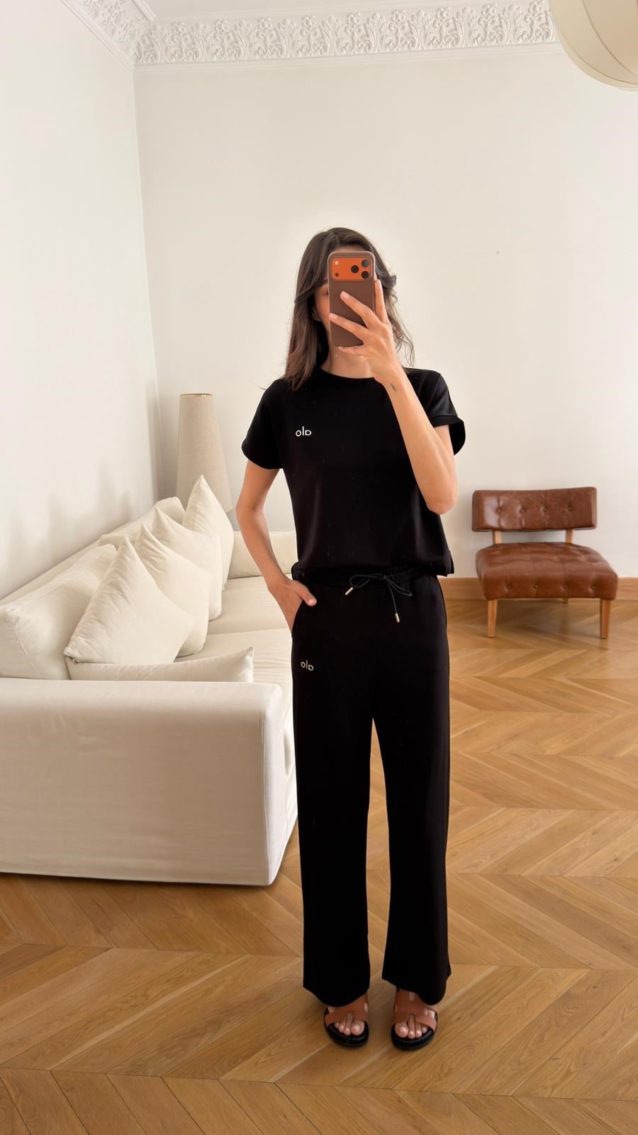 Siyah Logo Detaylı Kısa Kol T-Shirt Eşofman Takım