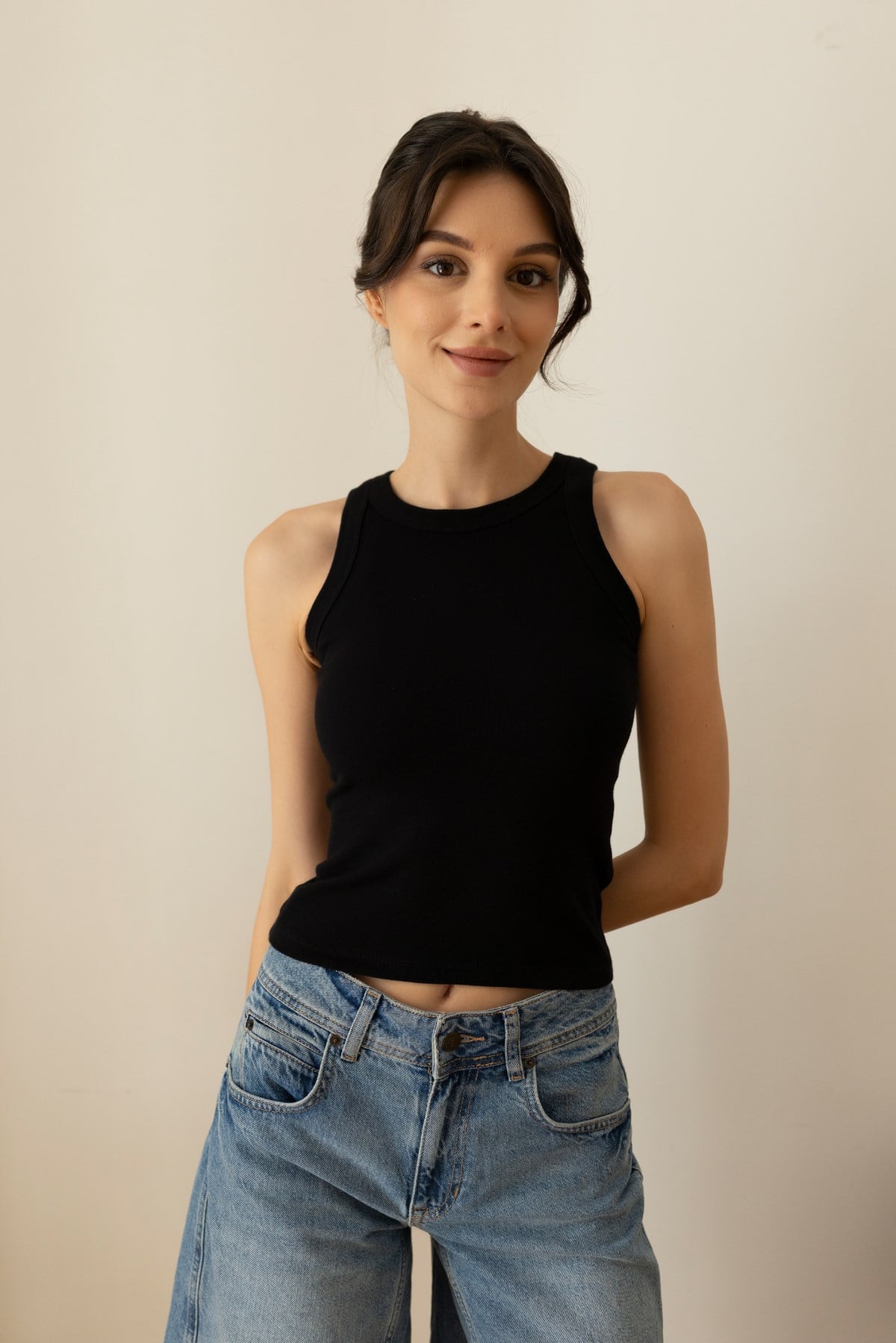 Siyah Sıfır Kol Basic Atlet