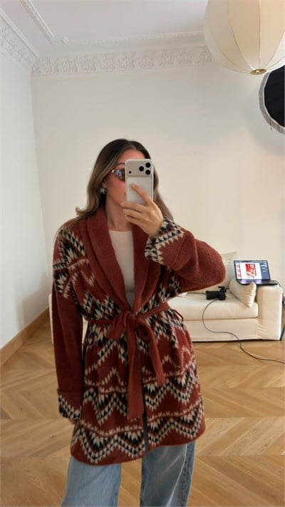 Taba Şal Yaka Yumuşak Dokulu Etnik Desen Kuşaklı Hırka