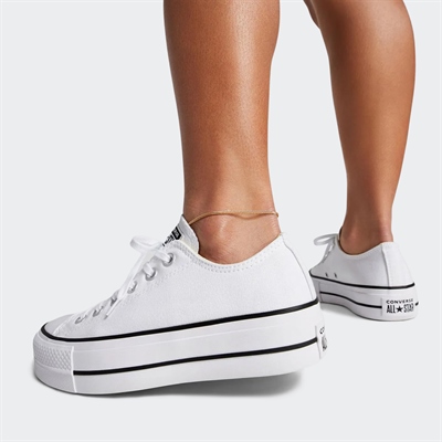 Chuck Taylor All Star Lift Ox