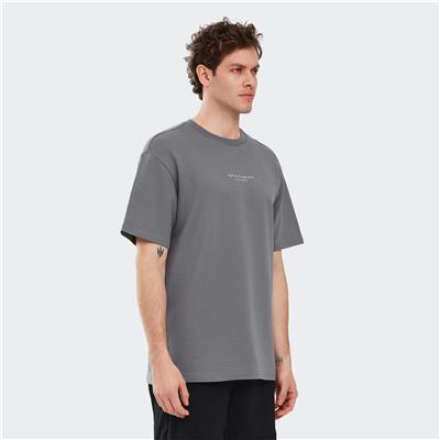 Graphic T-shirt M Short Sleeve