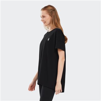 W Crew Neck Graphic Tee Shirt