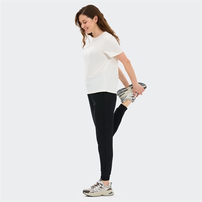 W Essential Crewneck T-Shirt