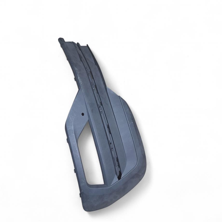 Vw Transporter T8 Sol Tampon Kapağı 2019-2024 7LA807489