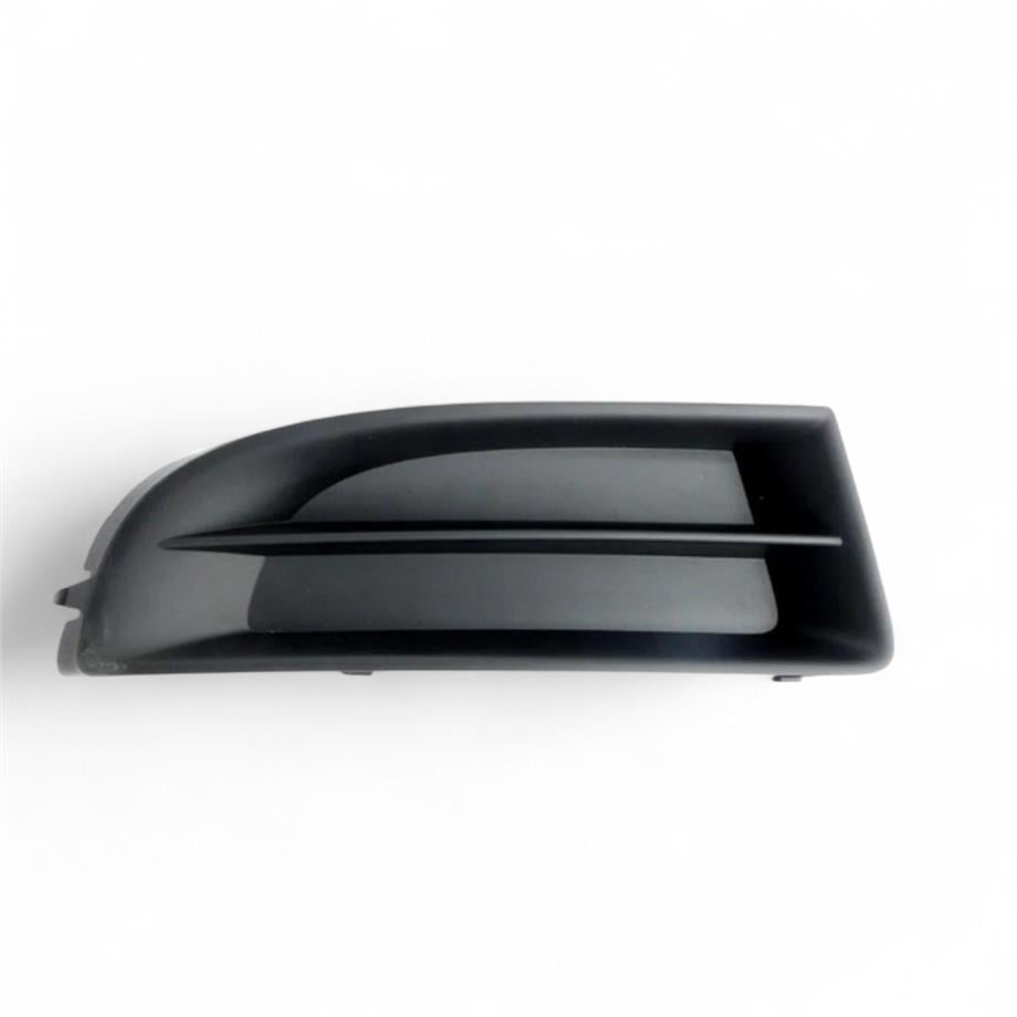 Skoda Octavia Ön Tampon Izgarası Sissiz Sağ 2009-2012 1Z0807368B
