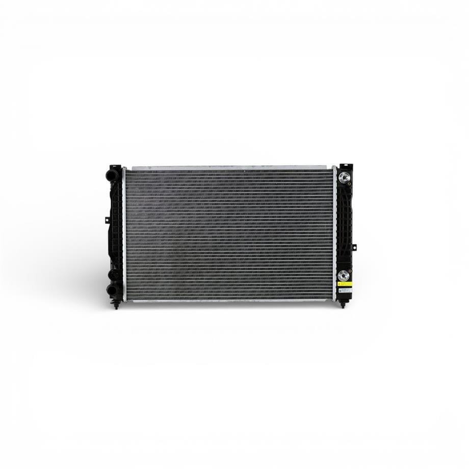 Vw Passat B5 Su Radyatörü 1.6-1.8T-1.9TDI 1997-2000 8D0121251BC