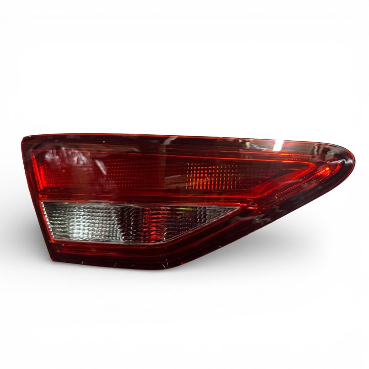 Seat Leon Sol İç Stop Lambası 2013-2017 5F0945093L