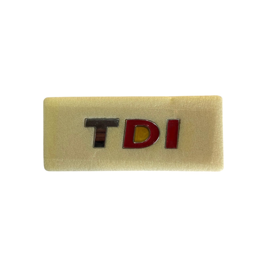 Vw TDI Yazı İki Kırmızı 20mm-60mm Yapıştırma
