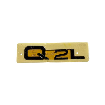 Audi Q2L Yazı Siyah 36mm-165mm Yapıştırma