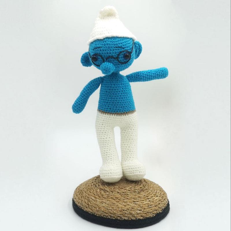 El Örgü Amigurumi Oyuncak Gözlüklü Şirin