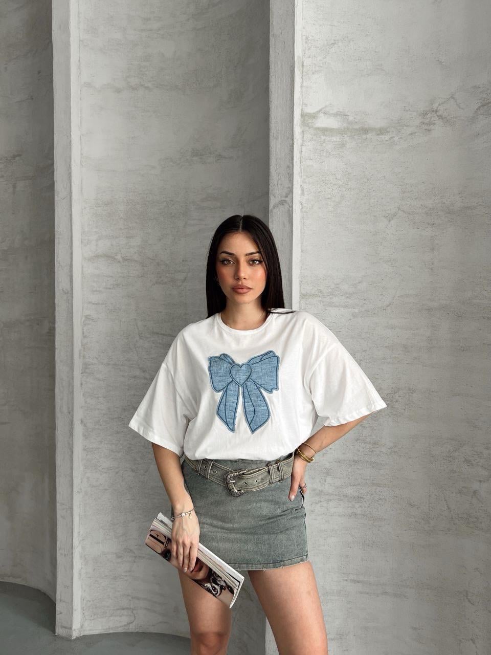  Beyaz Montmartre Kelebek Desenli T-shirt
