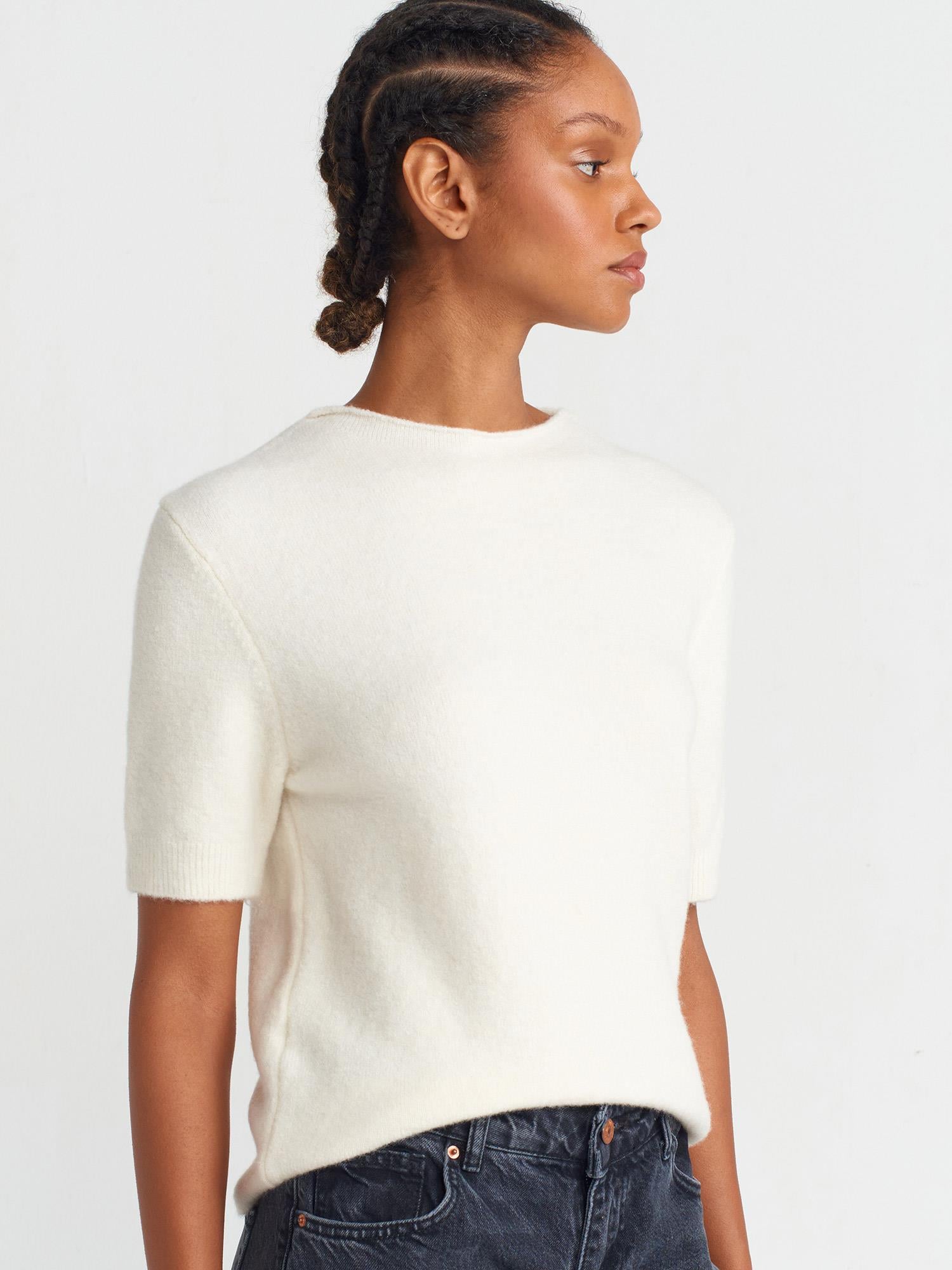 Dik Yaka Triko Kazak-Ekru