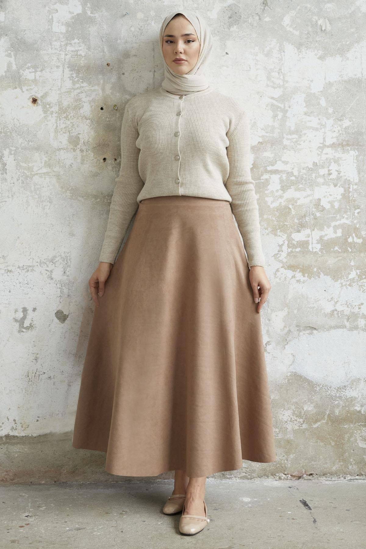 BEJ VOLANLI SÜET ETEK