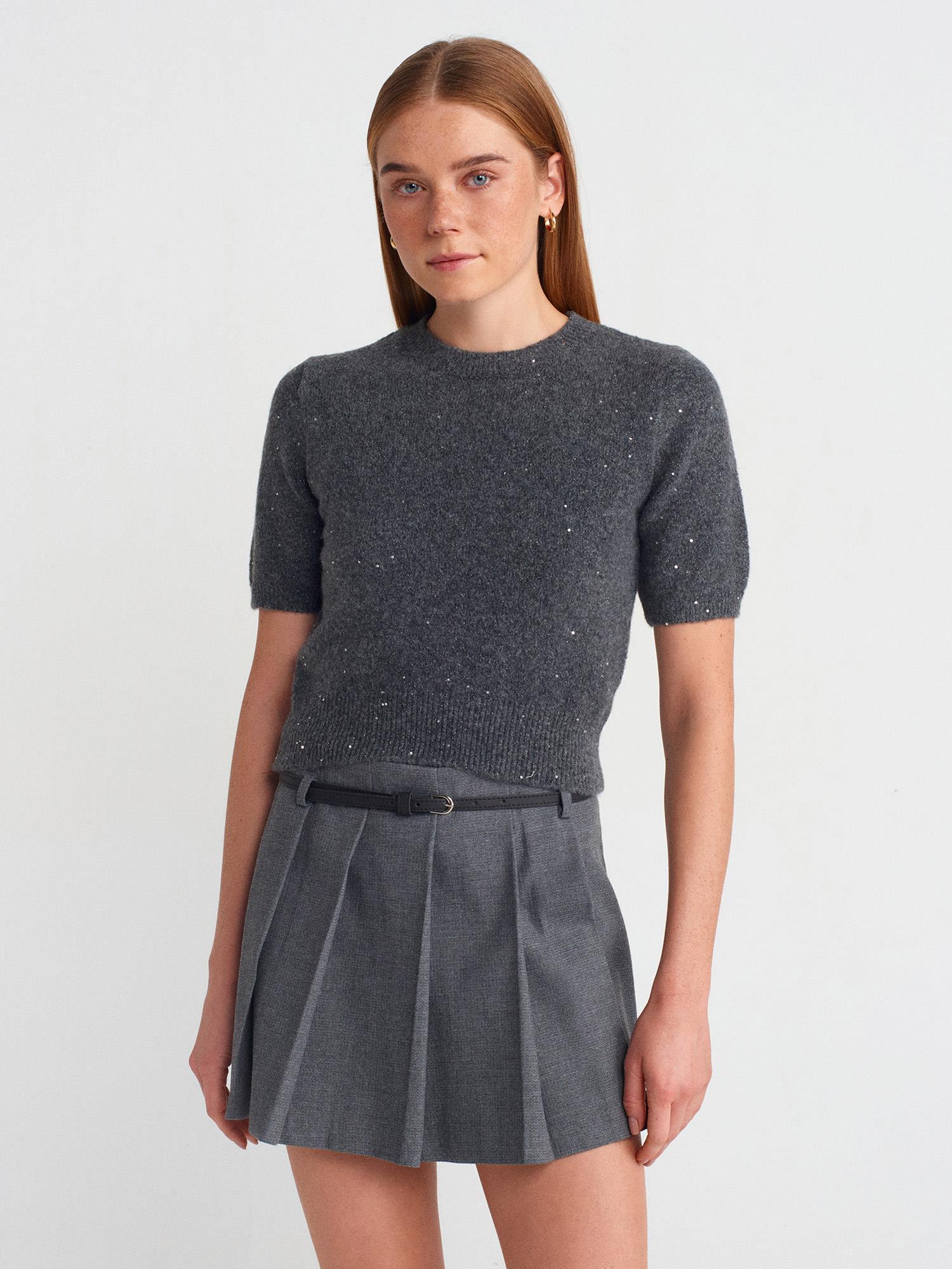 Bisiklet Yaka Pullu Simli Triko Kazak-Füme