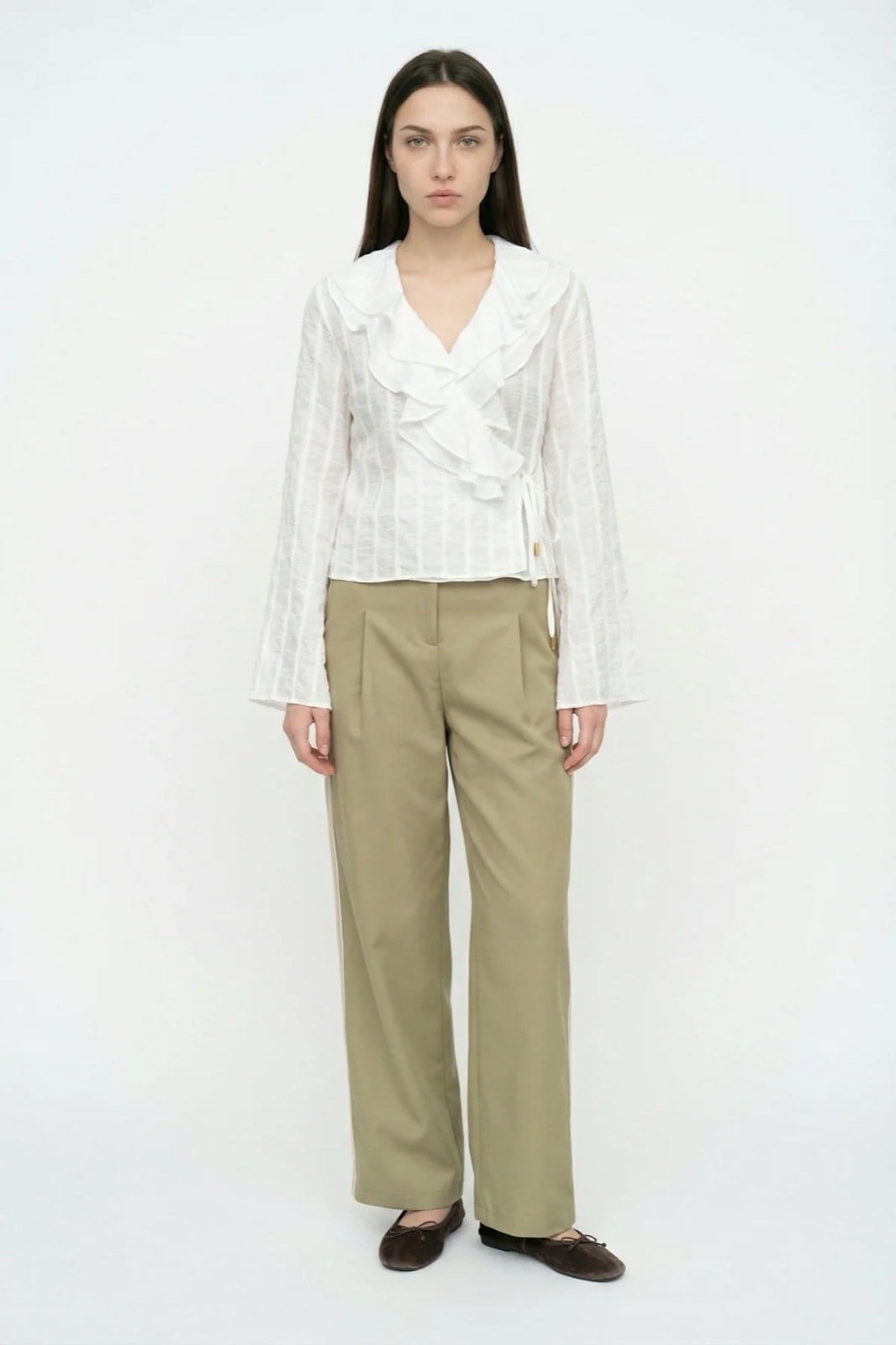 Fırfırlı Kruvaze Bağlamalı Bluz Ekru