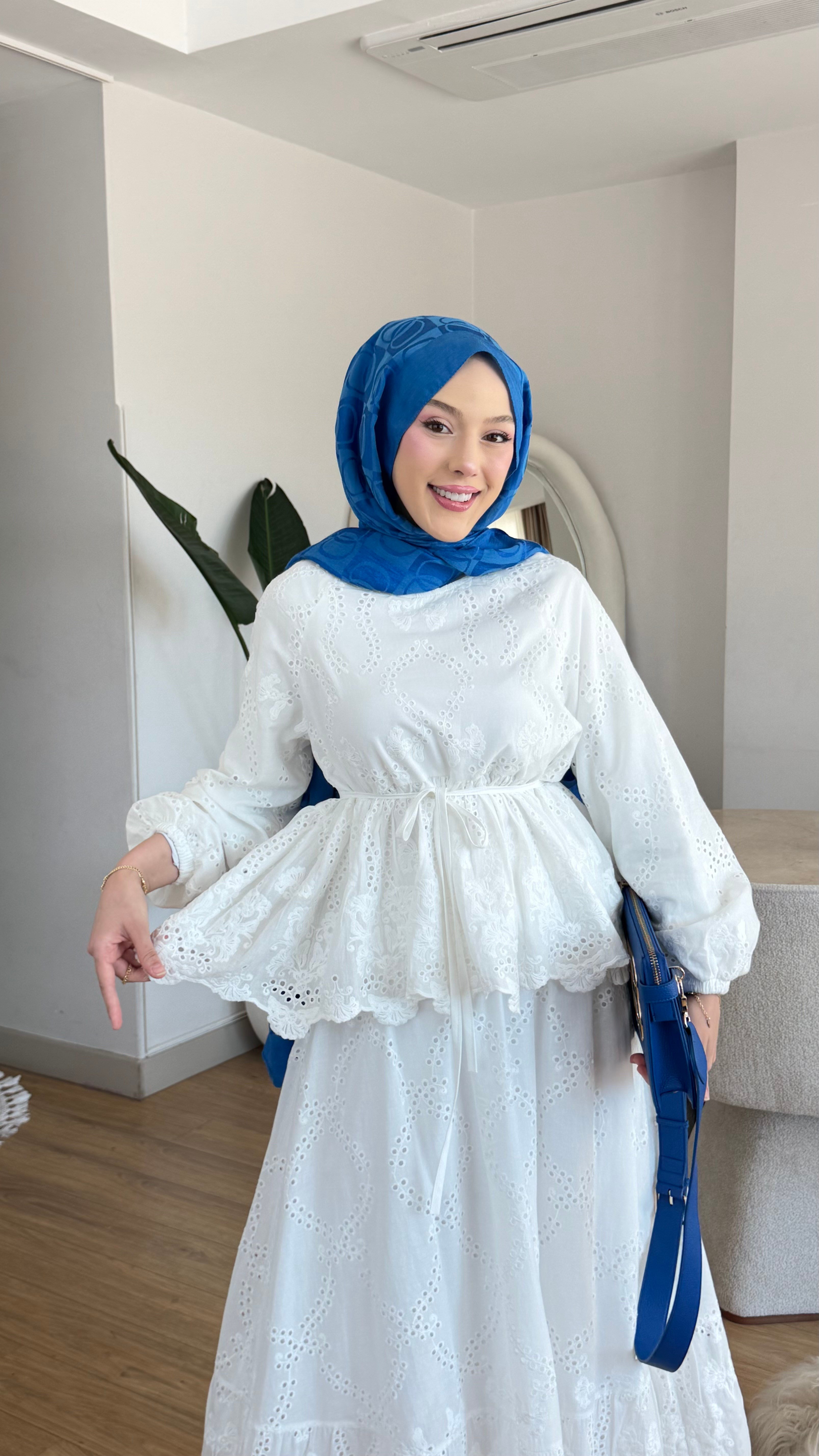 Fisto Tesettür Giyim Tunik Etek Takım Beyaz