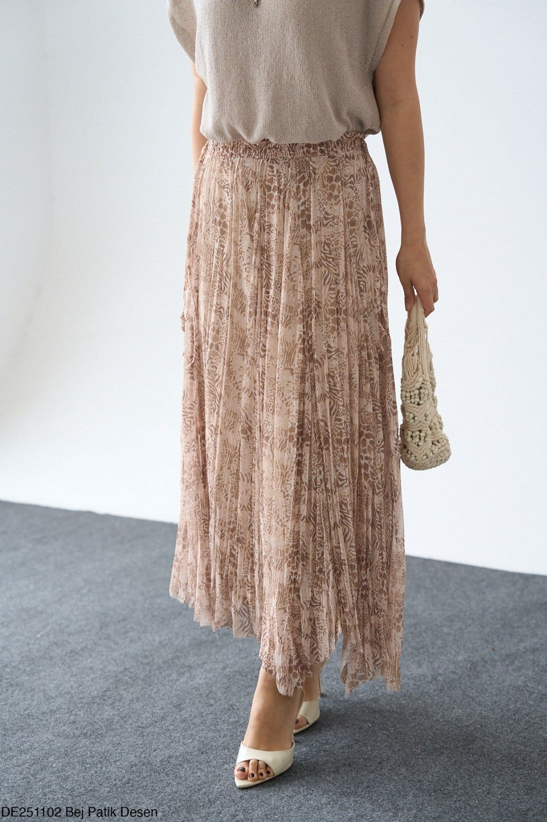 Saçaklı Kadın Kırışık Efektli Desenli Beli Lastikli Astarlı Şifon Etek Kahve