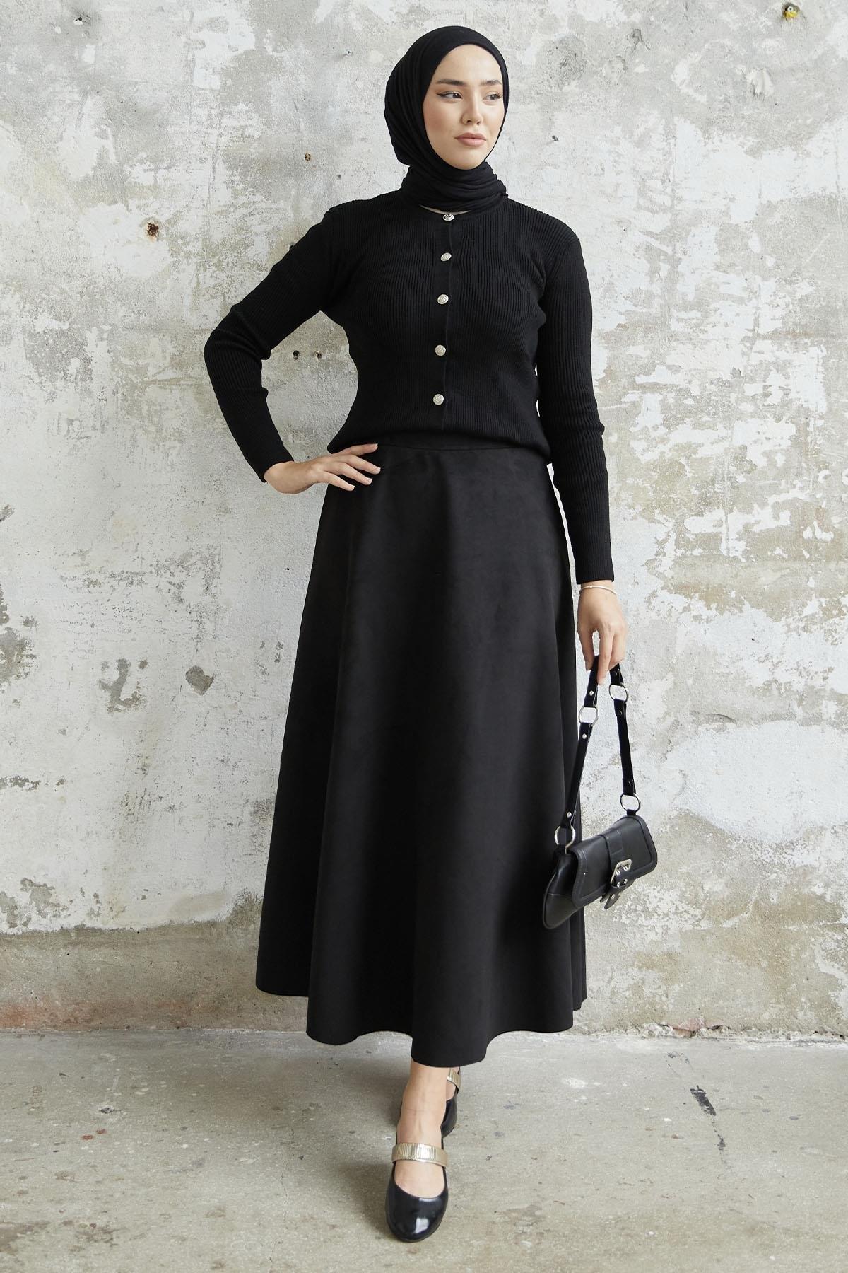 SİYAH VOLANLI SÜET ETEK