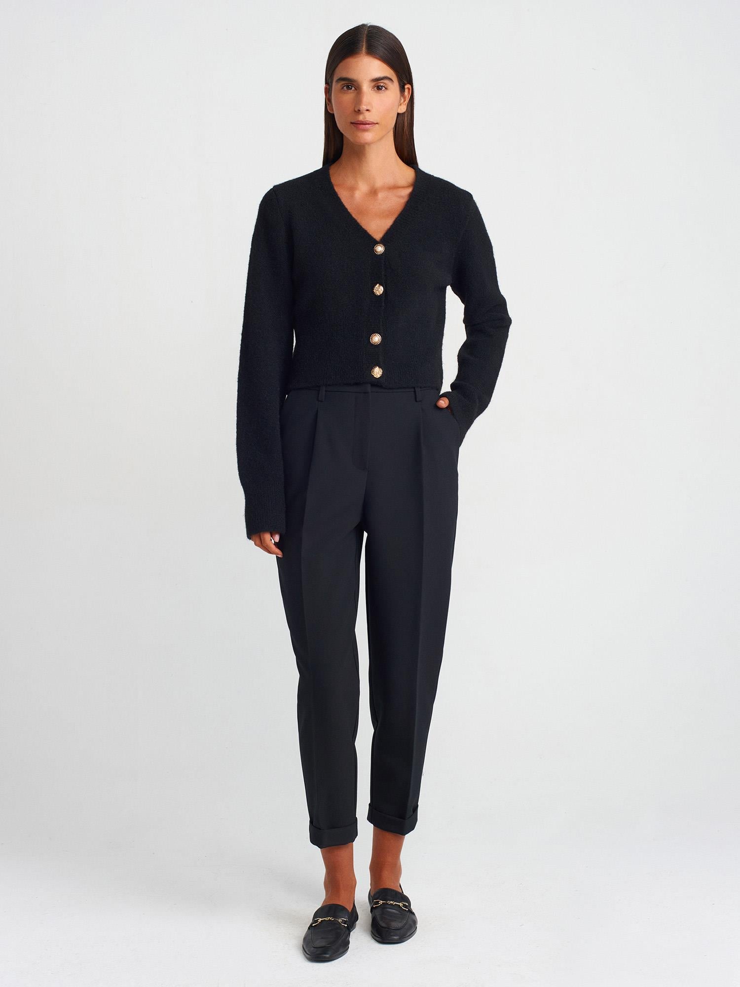 V Yaka Leopar Şardonlu Düğmeli Triko Hırka-Siyah