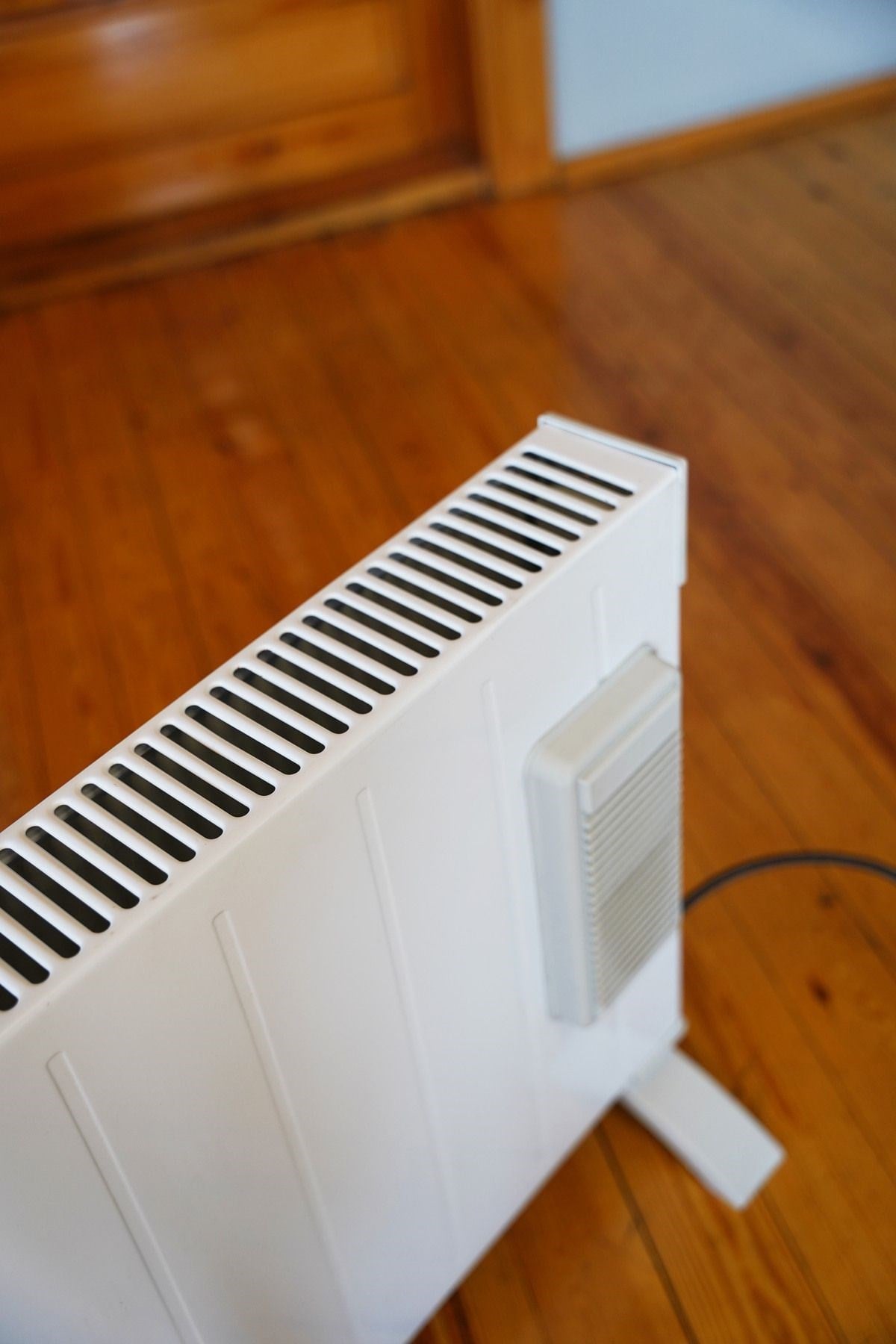 Luxell Konvektör Elektrikli Isıtıcı Beyaz Fanlı 2500W  Termostatlı – HC-2954X