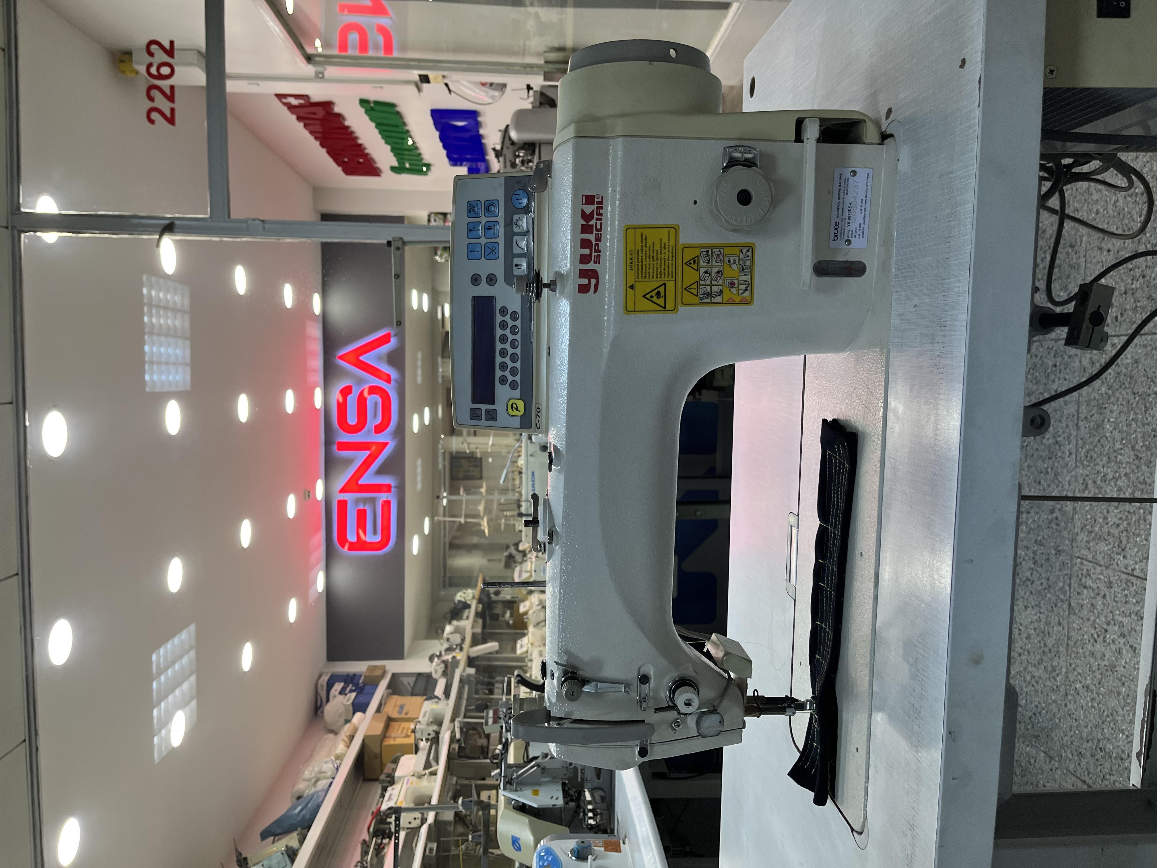 Yuki 9820 Düz Dikiş Makinası