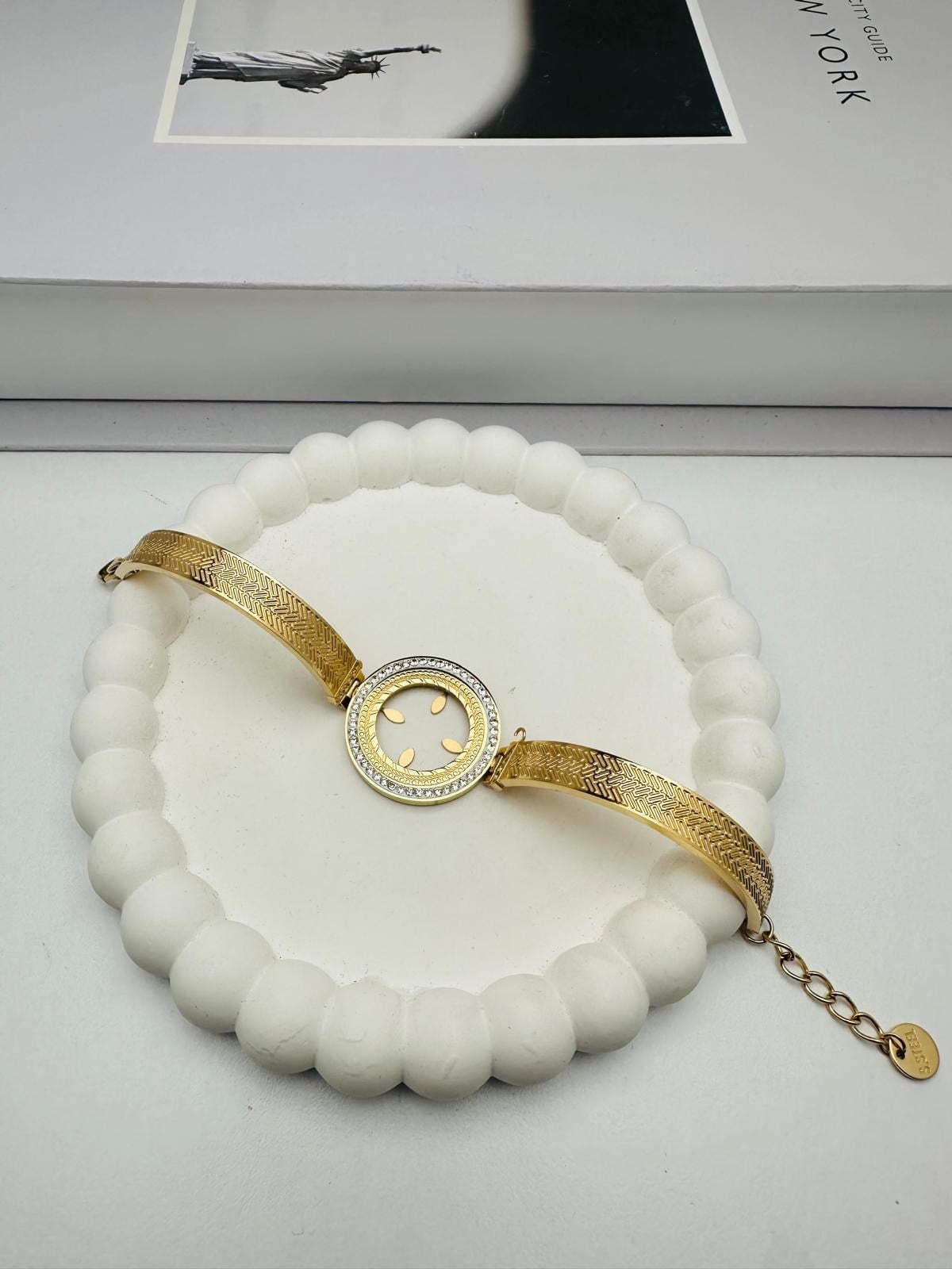 Çeyrek Takmalı Çelik (uzatmalı) Kelepçe (Gold) KLP 2156
