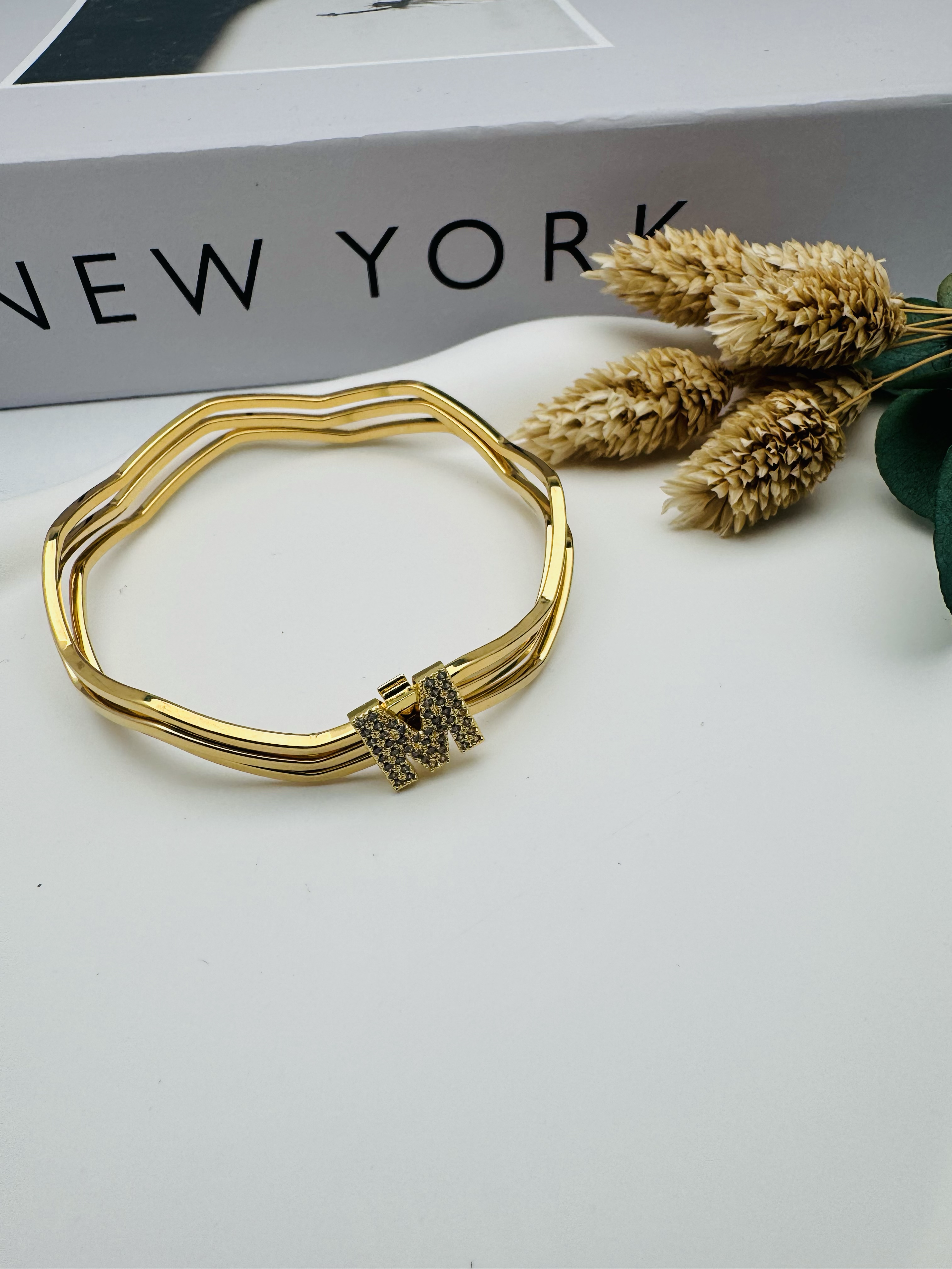 Charmlı Ajda Bilezik M Harfi  (Gold) 22085