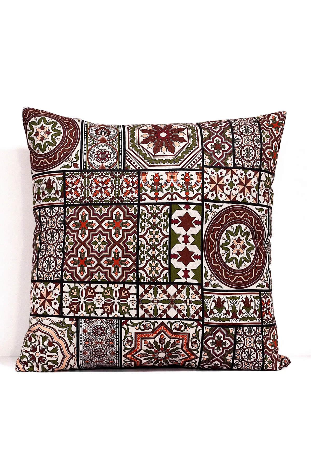 Çini Motif Tasarımlı Kırlent Kılıfı