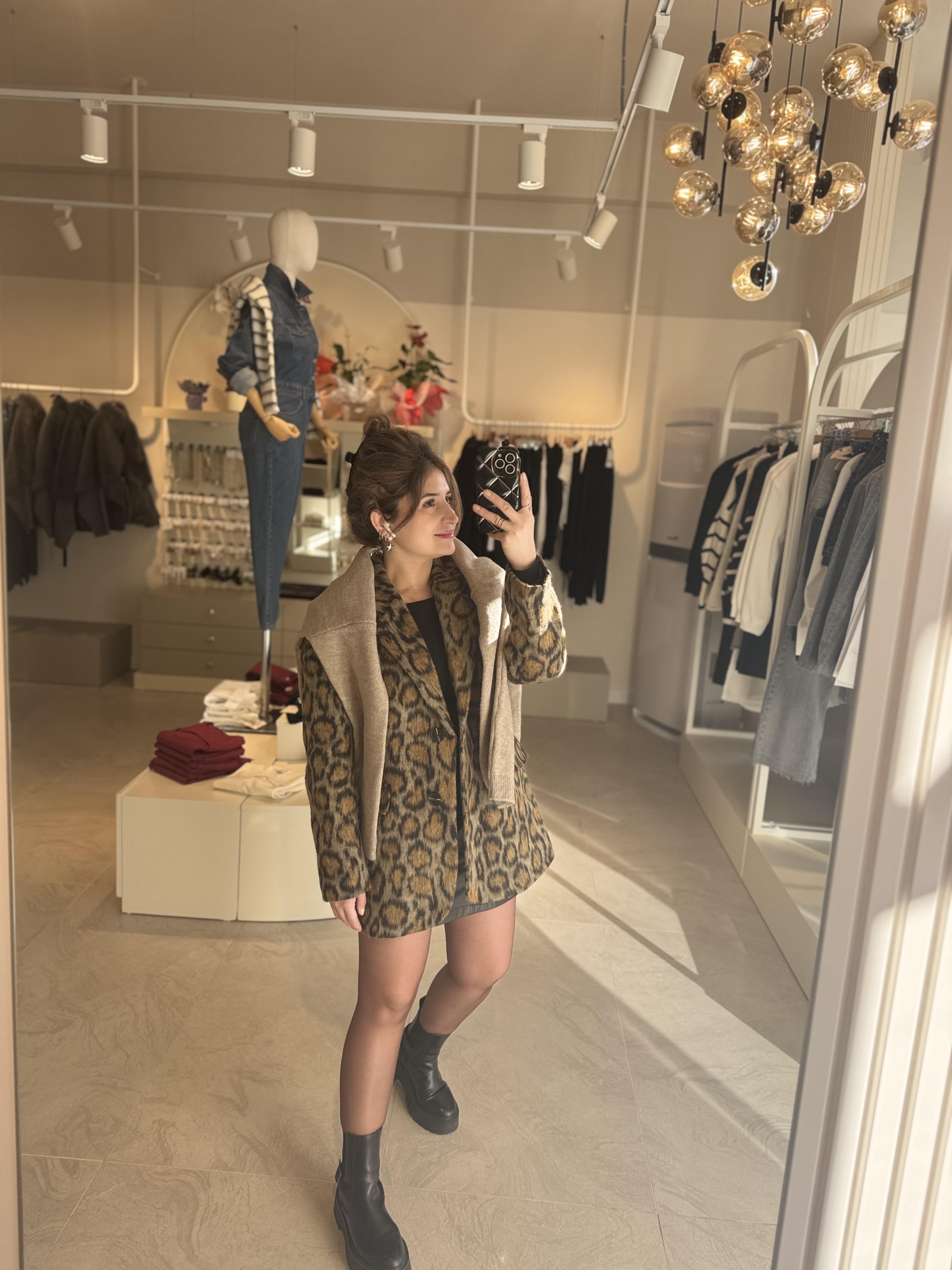 DESENLİ KAŞE BLAZER
