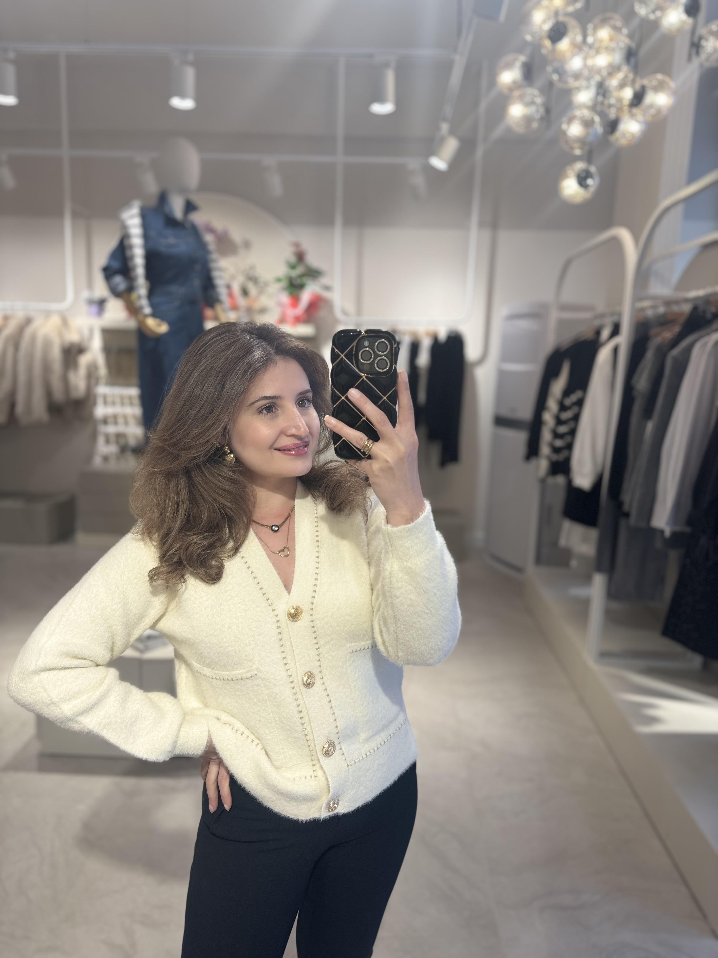 GOLD DÜĞME KREM  HIRKA
