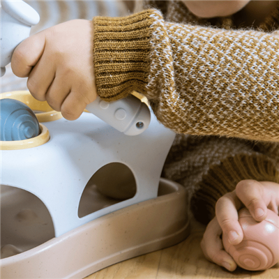 Dantoy tiny Bioplastic Toy - Knocking Bench
