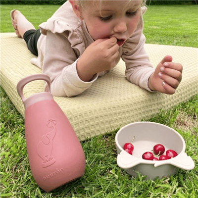Nuuroo Silicone Straw Drinker 350 ML - Pink