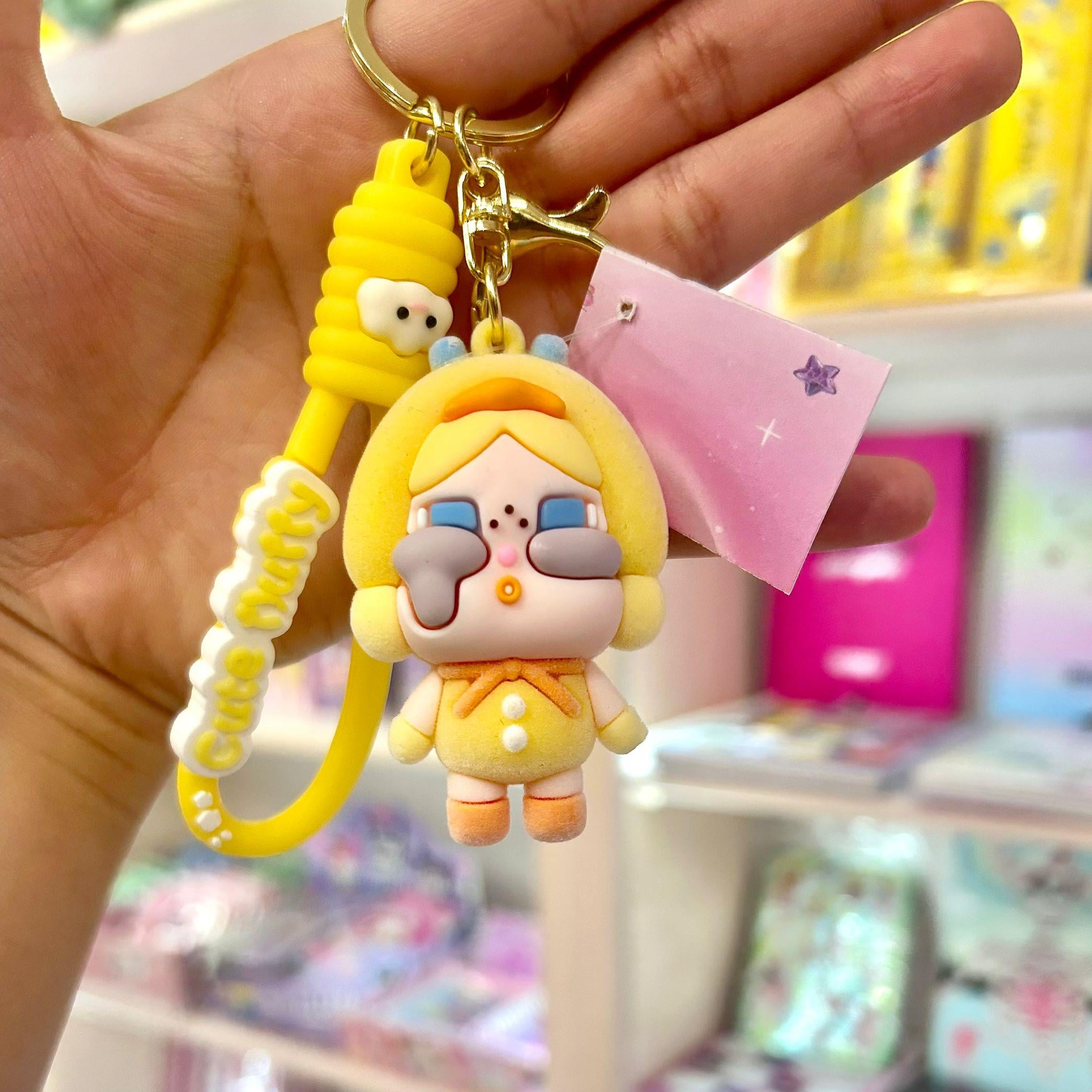 Cry Baby Sarı Silikon Anahtarlık