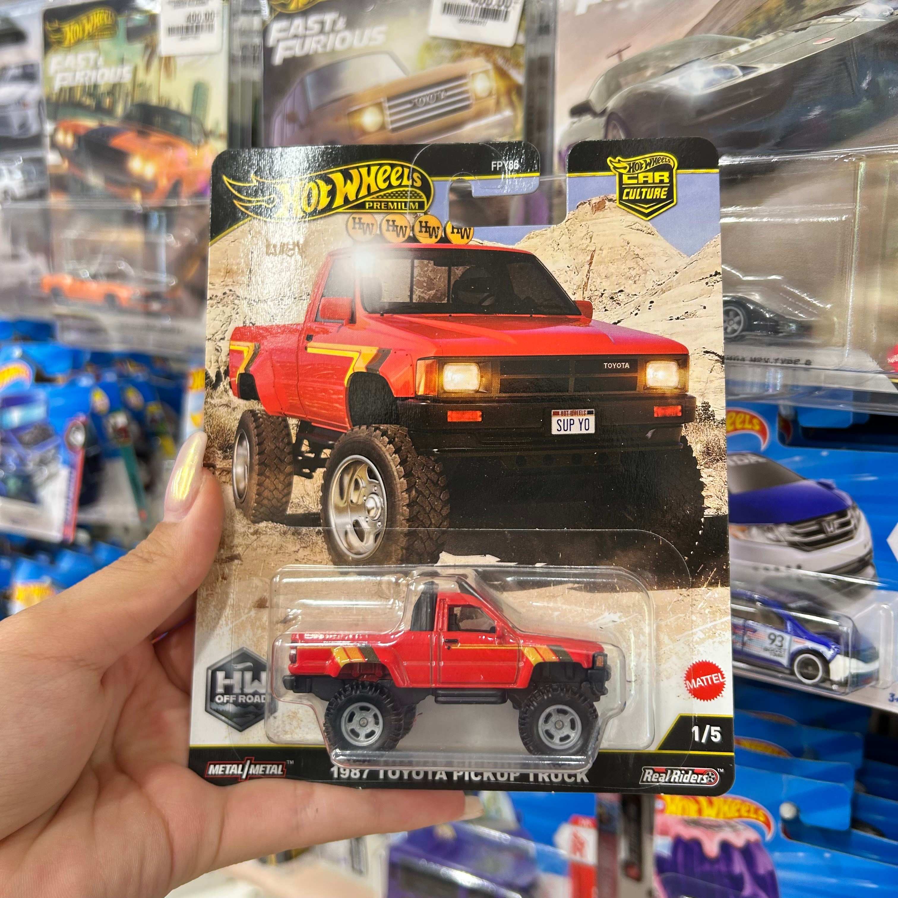 Hot Wheels Premium 1987 Toyota Pickup Trock