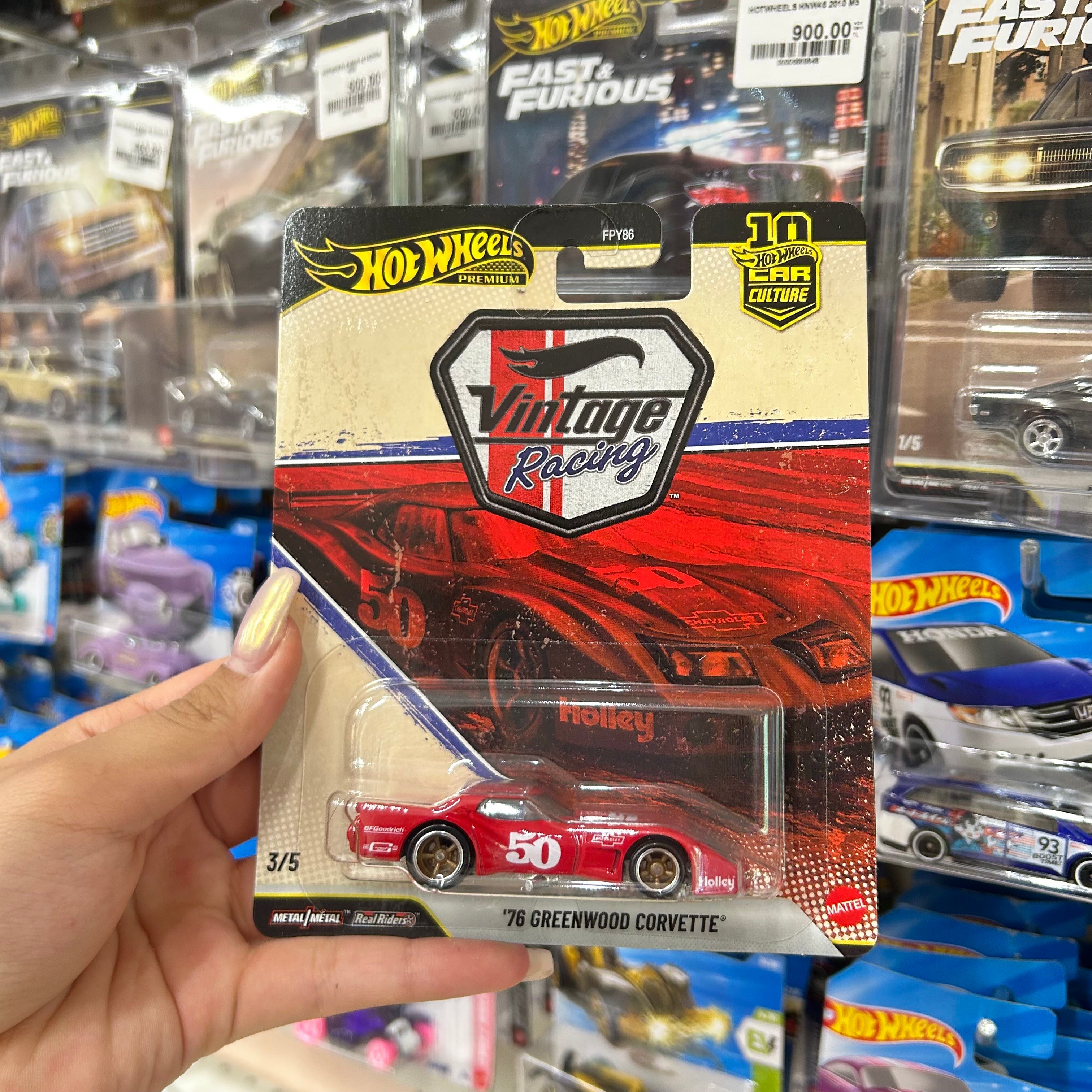 Hot Wheels Vintage Racing Greenwood Corvette
