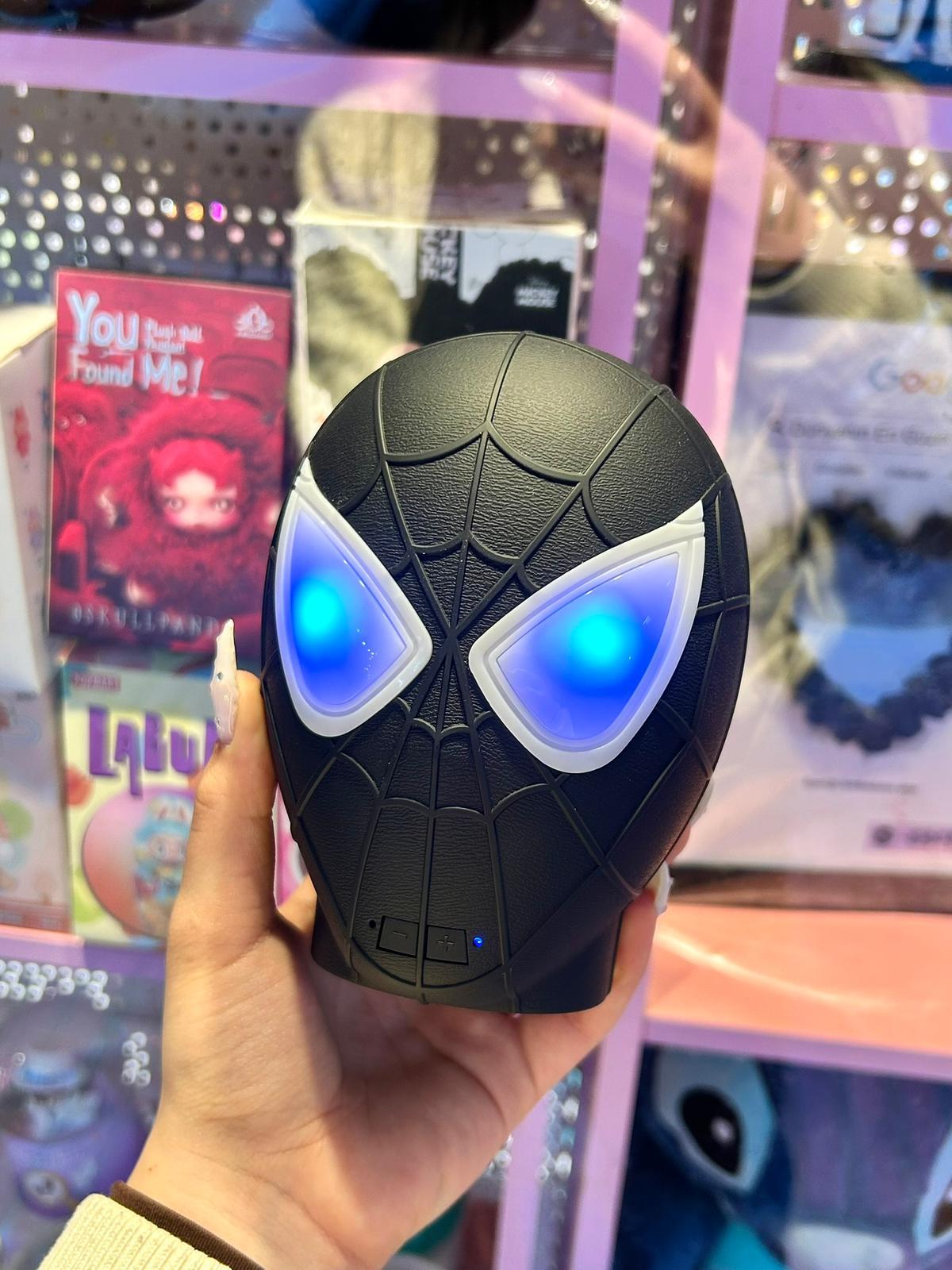 Spiderman Işıklı Bluetooth Hoparlör