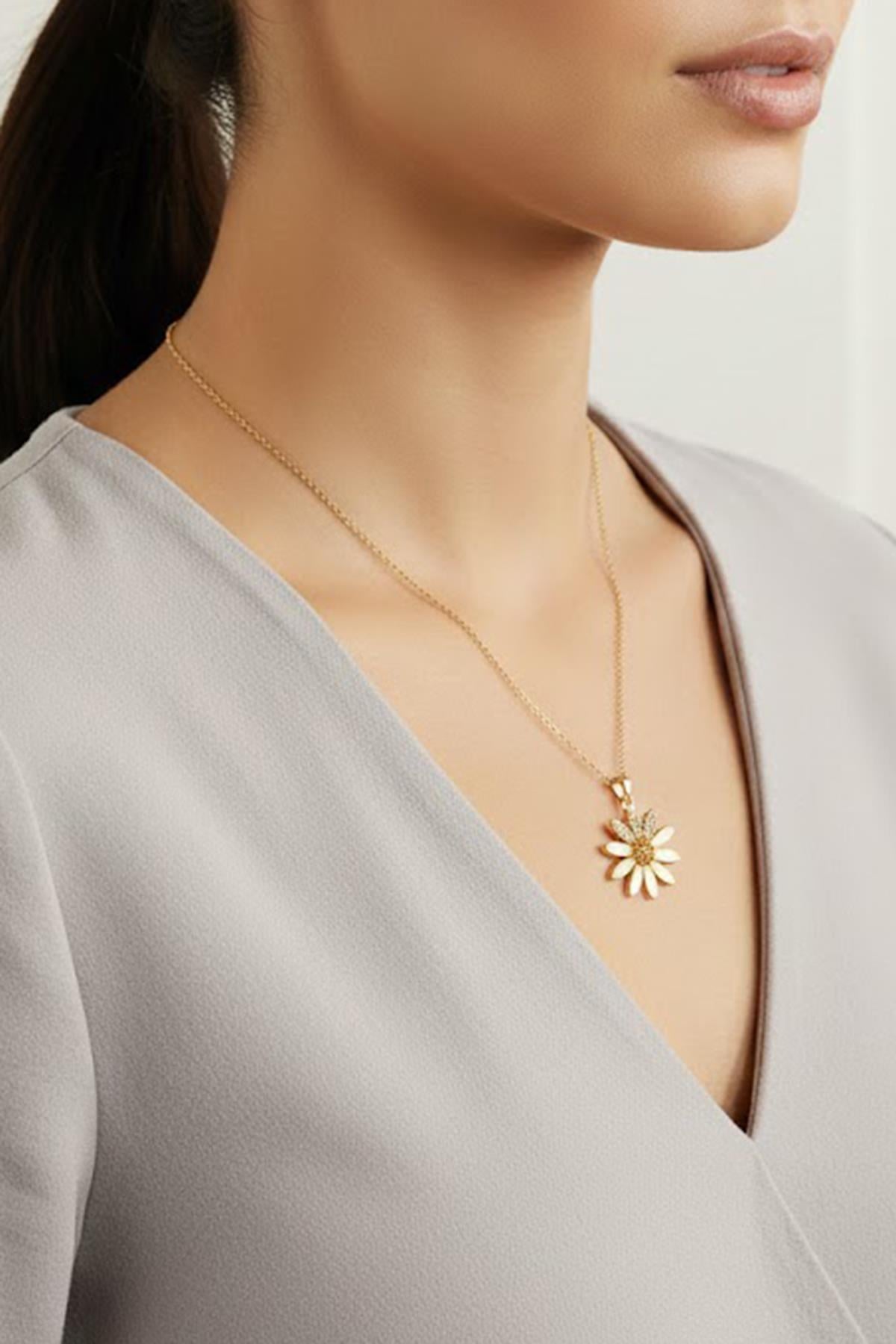 Çelik Papatya  Kolye GOLD 45 cm