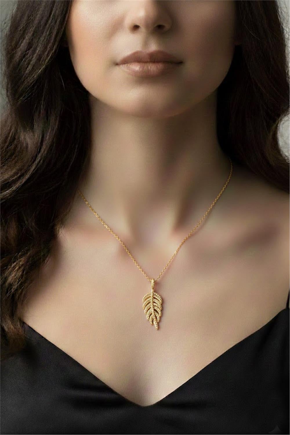 Çelik Yaprak Kolye Gold 45cm