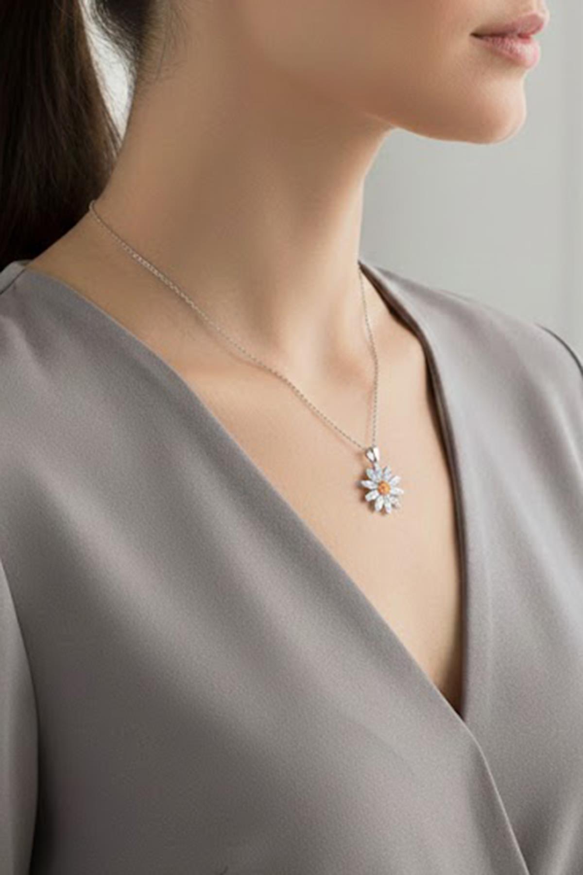 Çelik Papatya Kolye SILVER 45 cm