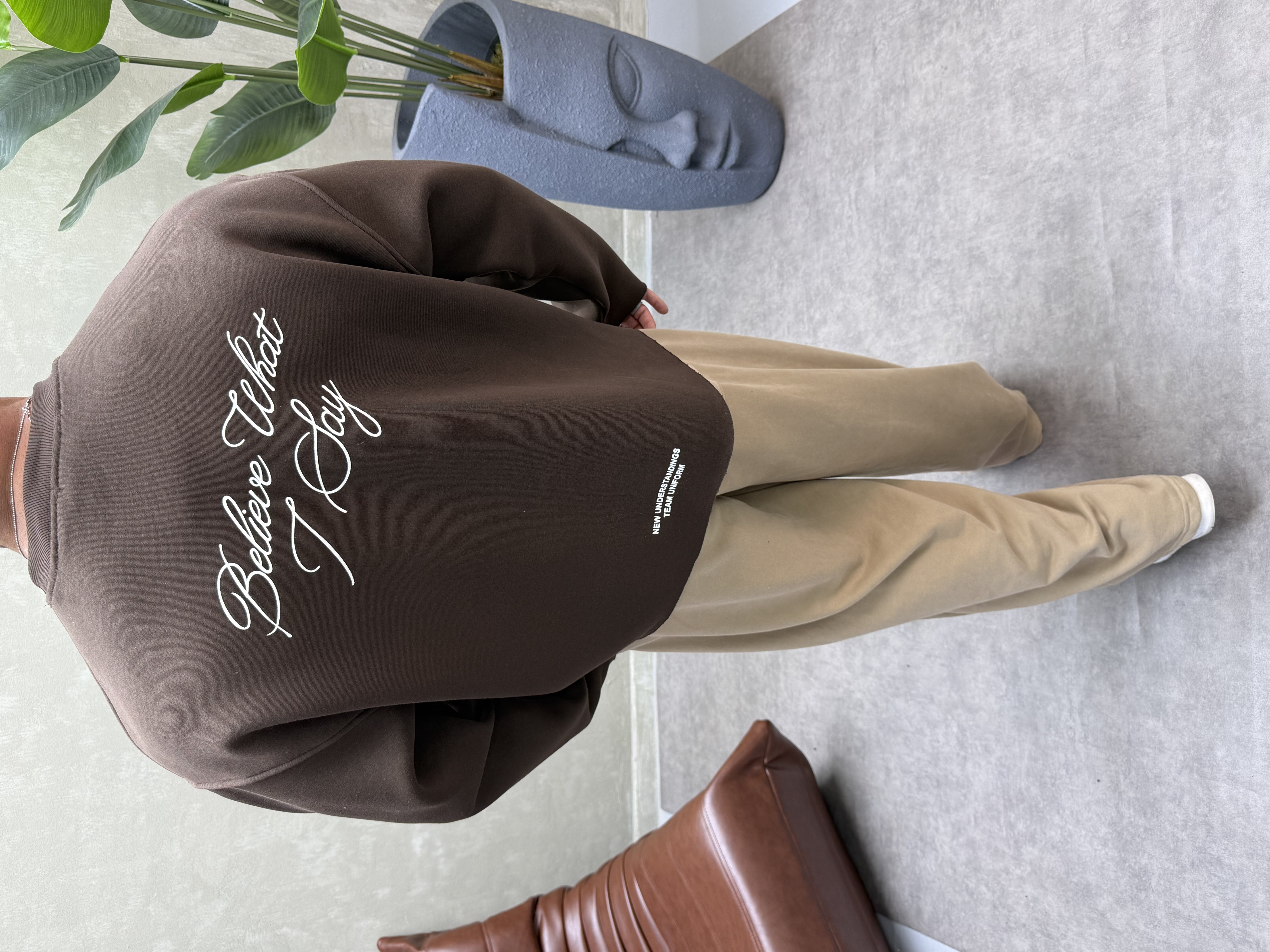 BOXY KALIP BELİVE SIRT DETAYLI SWEAT KAHVERENGİ 