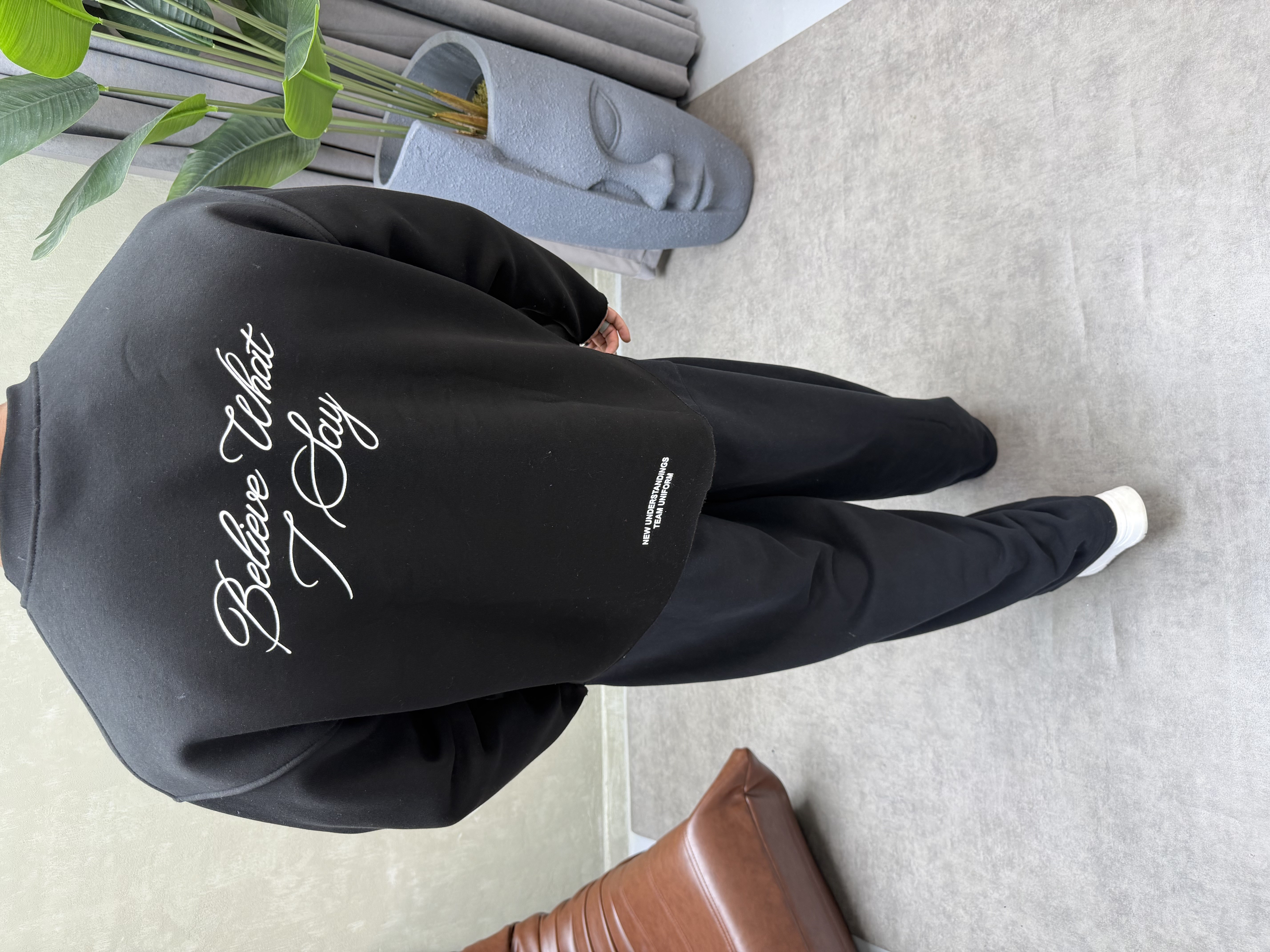BOXY KALIP BELİVE SIRT DETAYLI SWEAT SİYAH